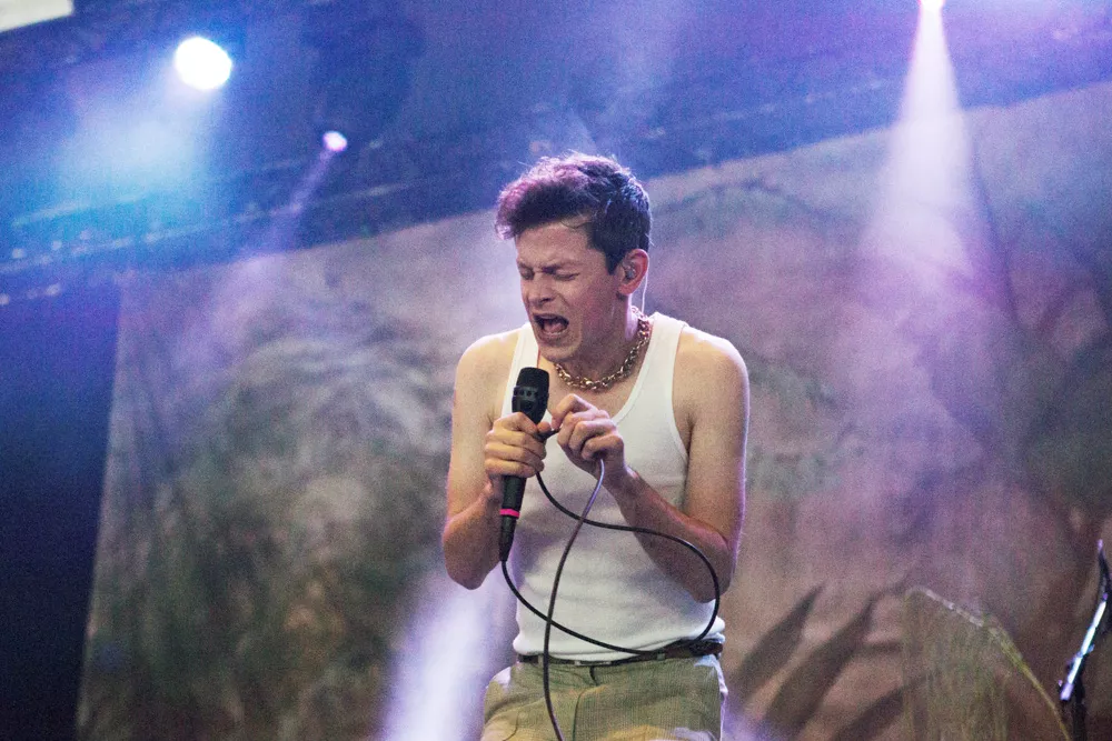 Ett hårdare grepp än nödvändigt