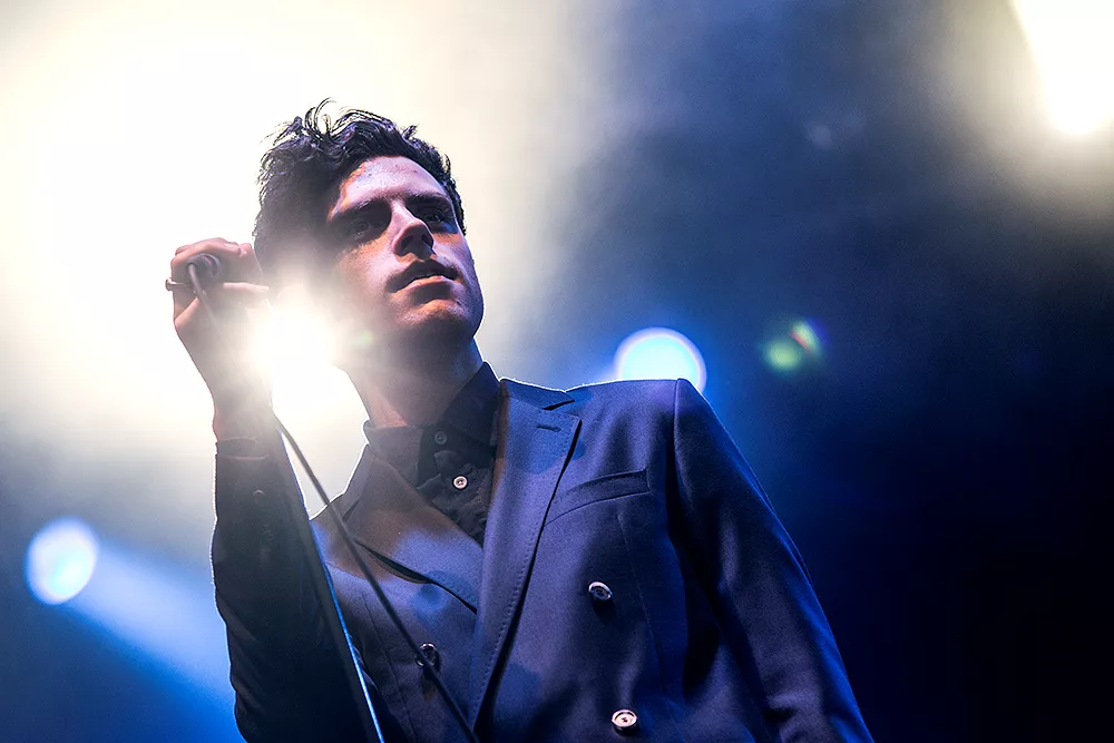 Noah And The Whale: Popaganda, Stora Scen