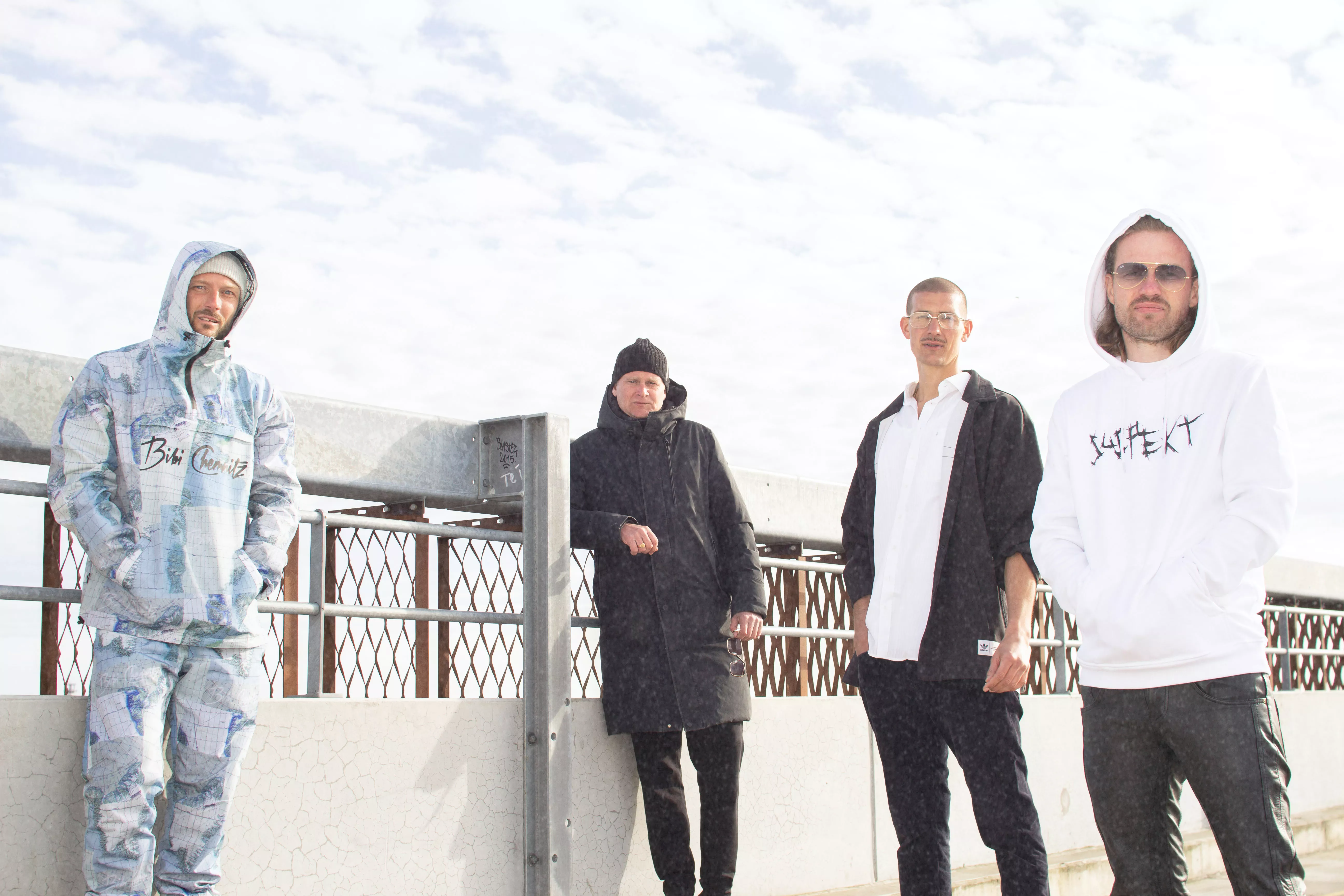 Suspekt og Tobias Rahim går all in på eftertænksomme sommerfornemmelser