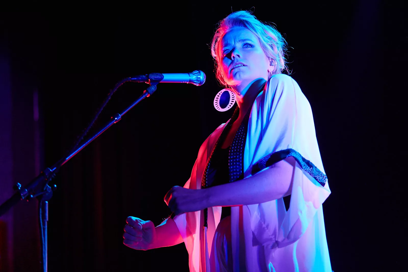 Ane Brun giver dansk koncert