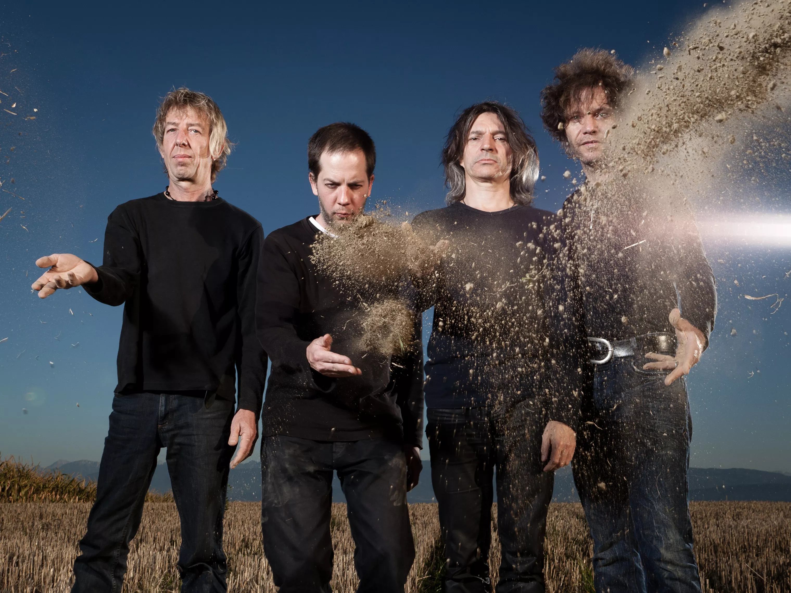 Young Gods: Everybody knows