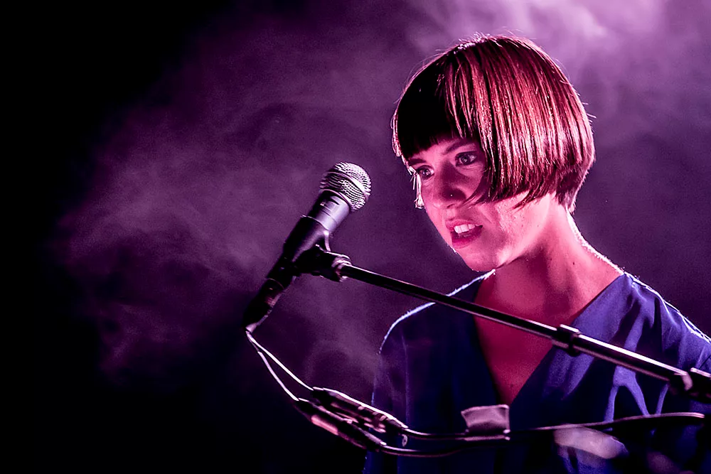 Hør ny julesang fra Ice Cream Cathedral