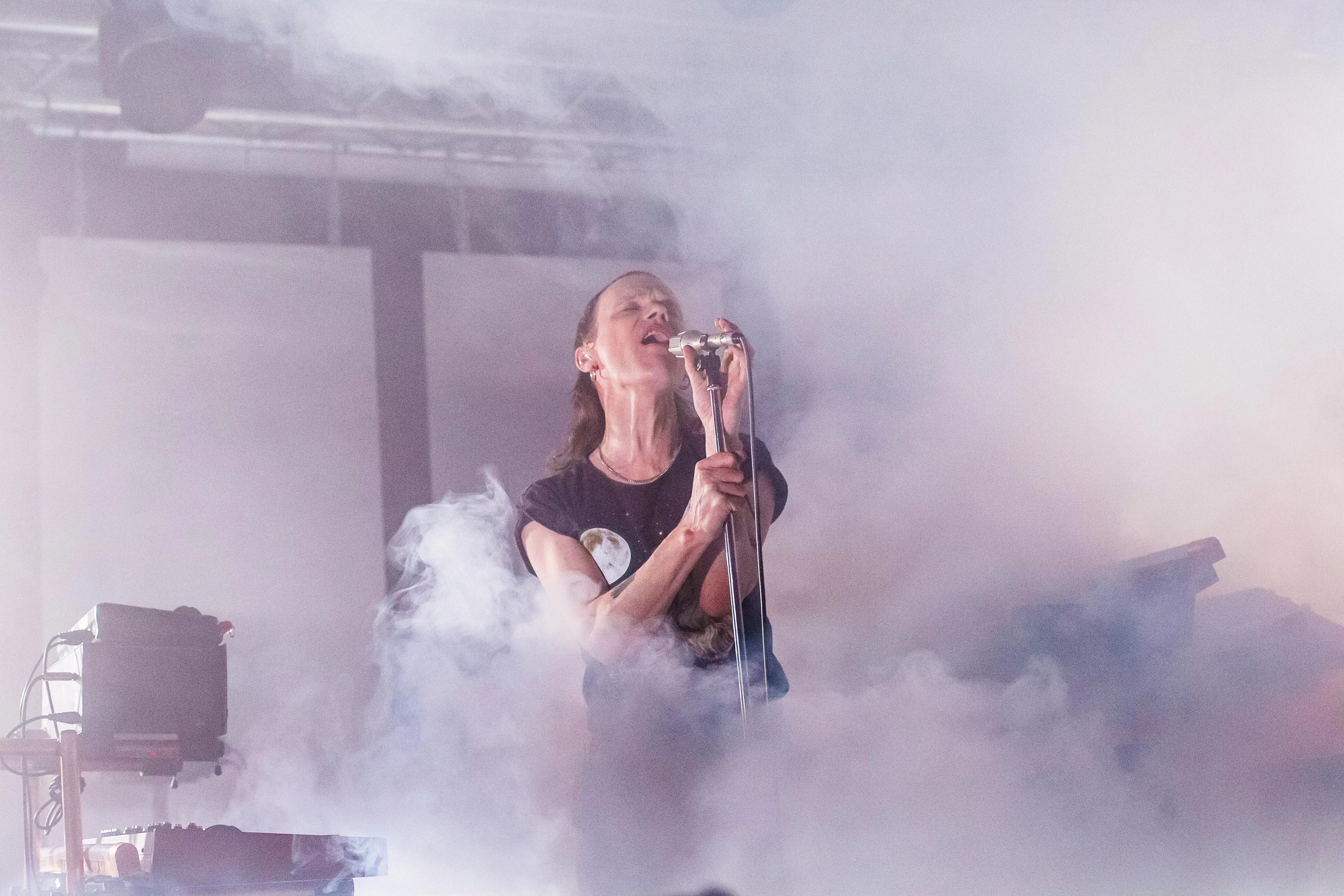 Sångaren: ”Mamma gjorde örngott av mina bandtröjor”