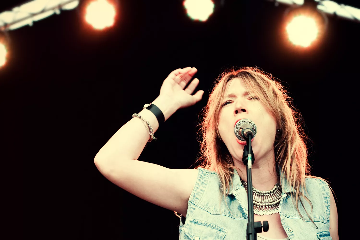 Betting on the Mouse bliver udgivet i Tyskland