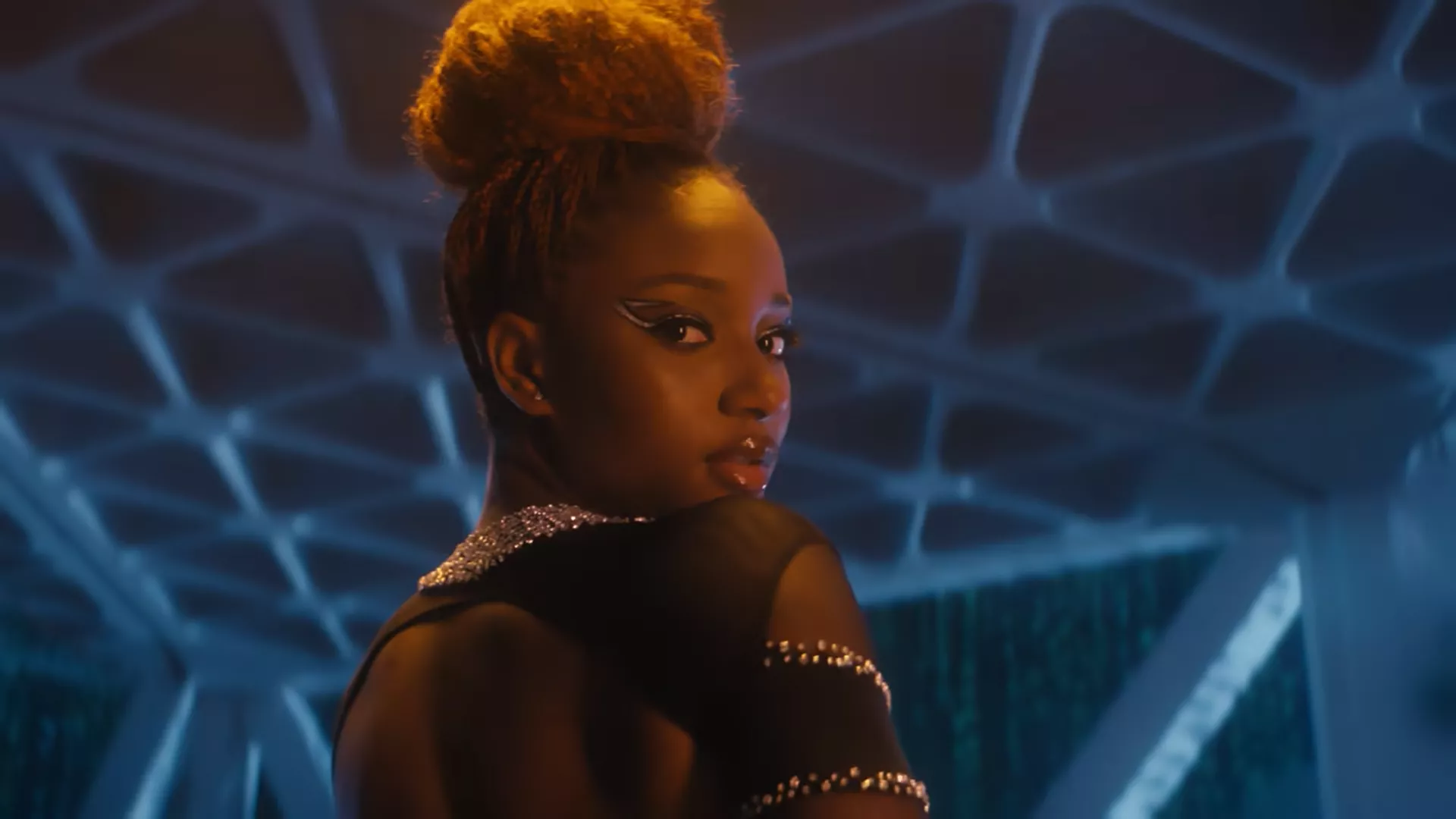 Dessa artister kommer slå igenom 2022 – enligt välkänd musikapp