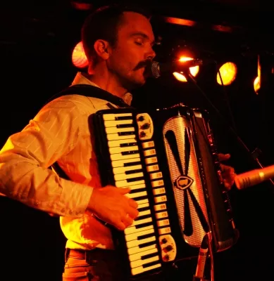 A Hawk And A Hacksaw: Musikcaféen, Århus