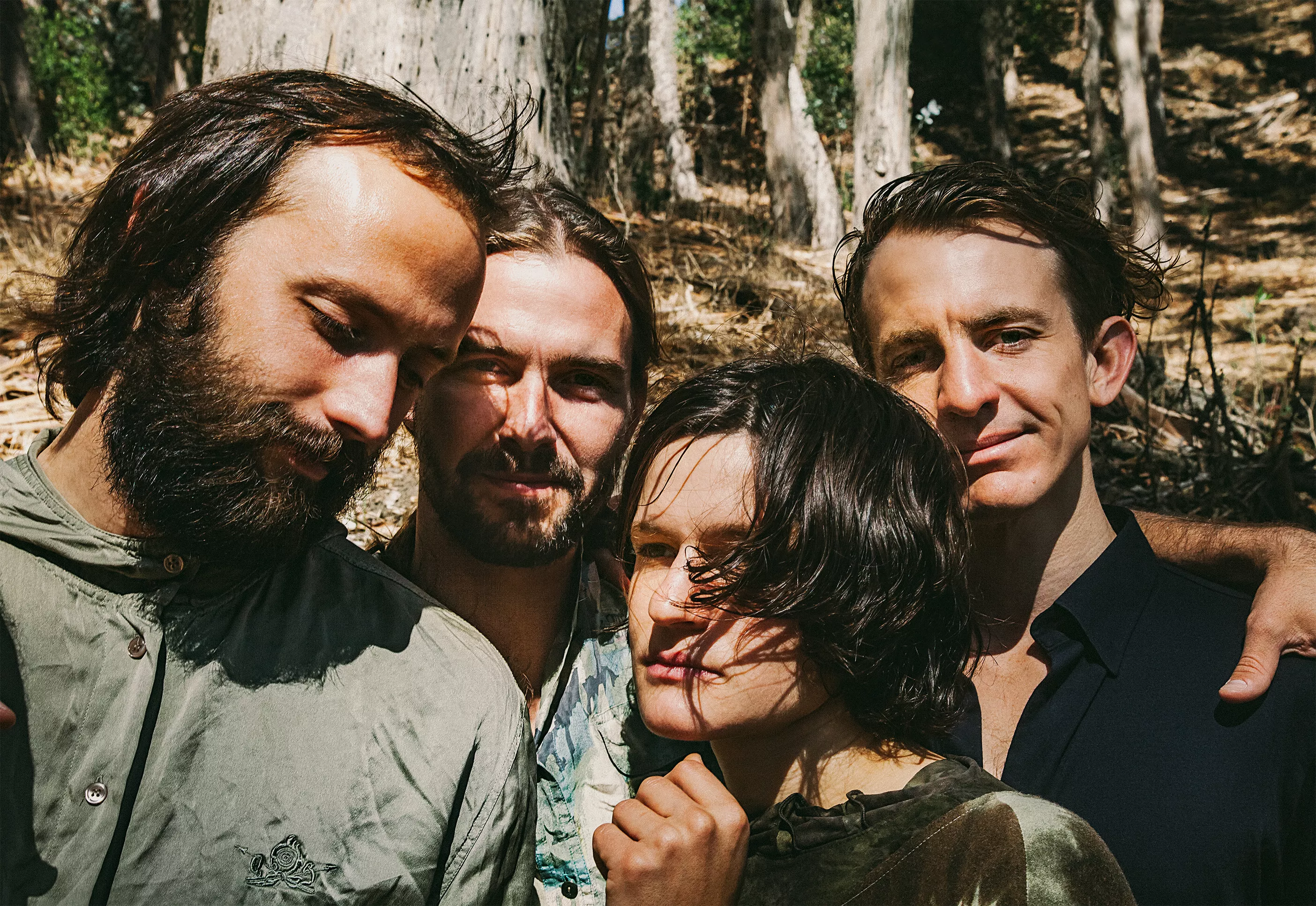 Big Thief adderar spelning i Sverige