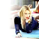 Kylie får dansk hjælp