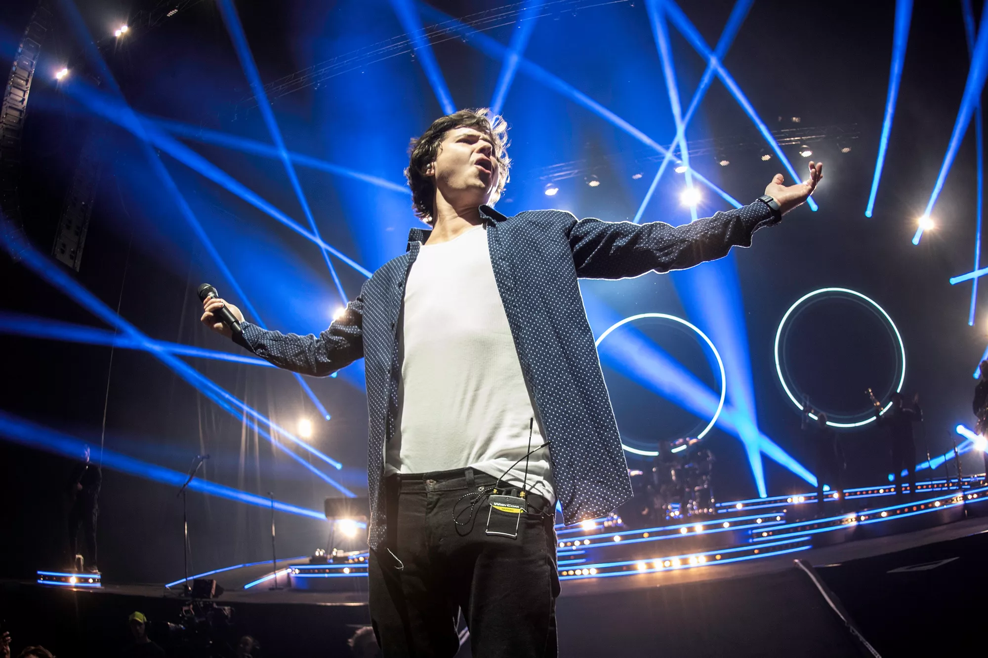 Hjem til mors og folkets hyldest