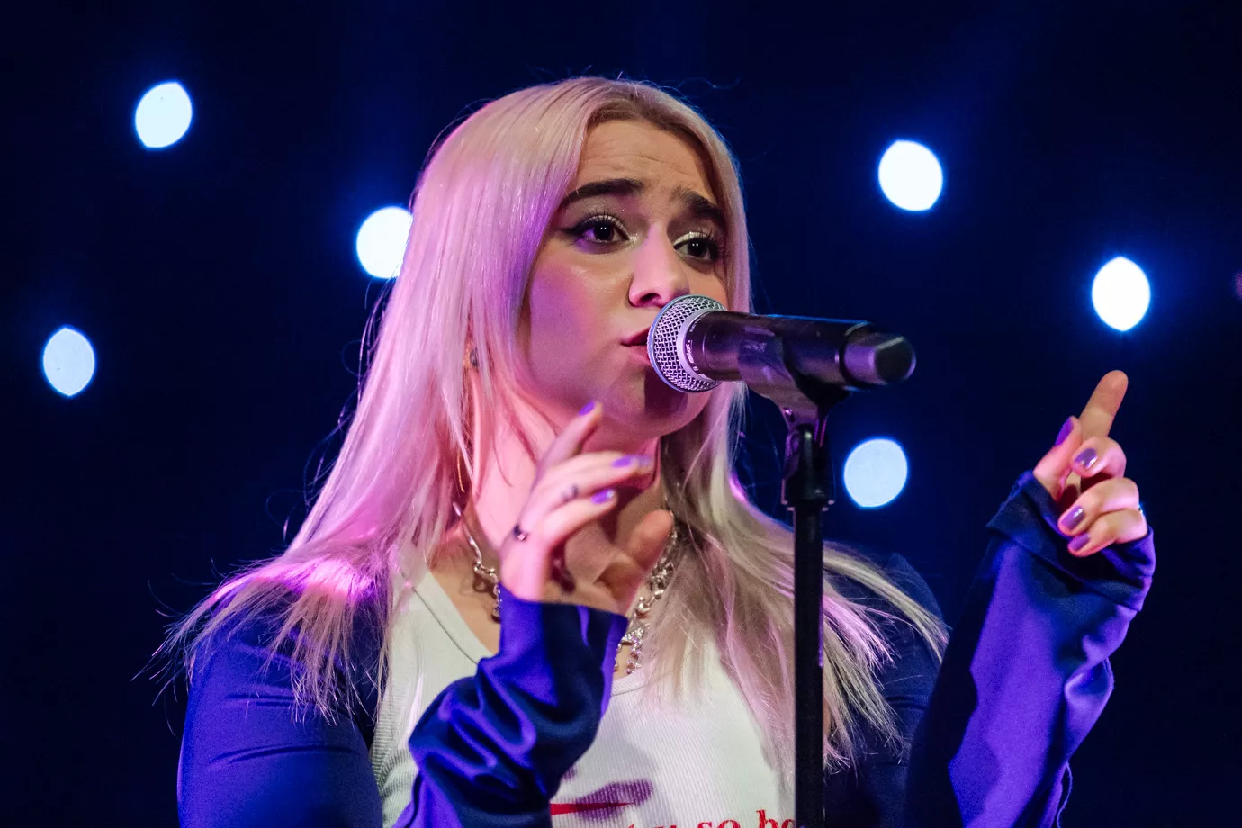 I øjenhøjde med ungdommens (u)bekymring og begejstring