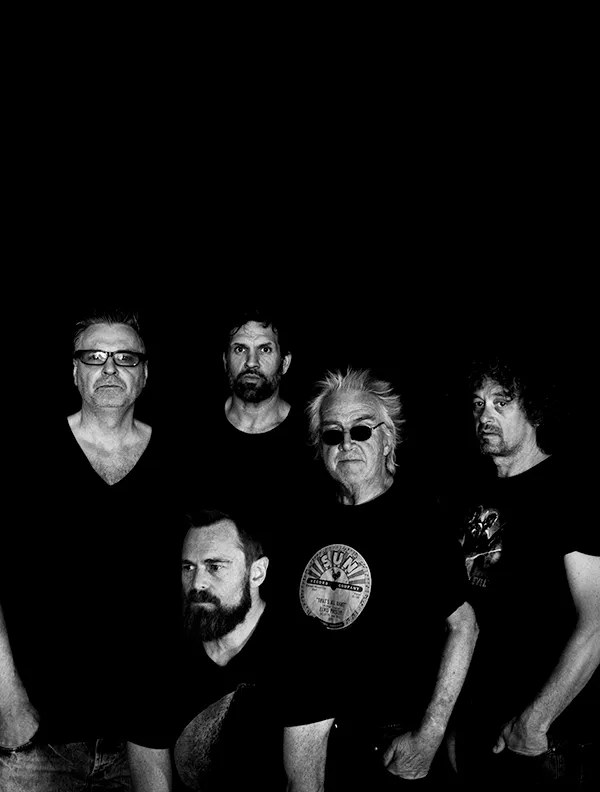 Spelar upp svensk postpunk-klassiker – under annat namn