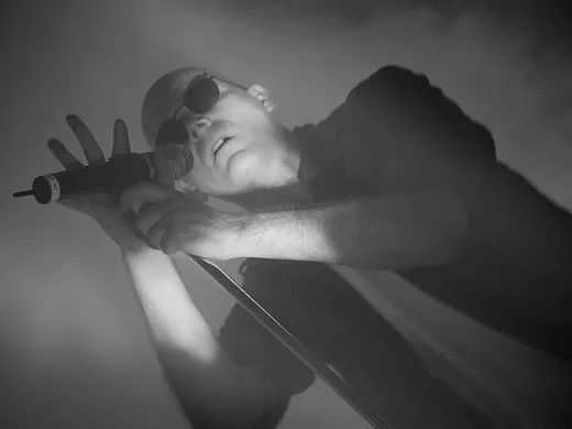 The Sisters Of Mercy till Sverige för 3 spelningar