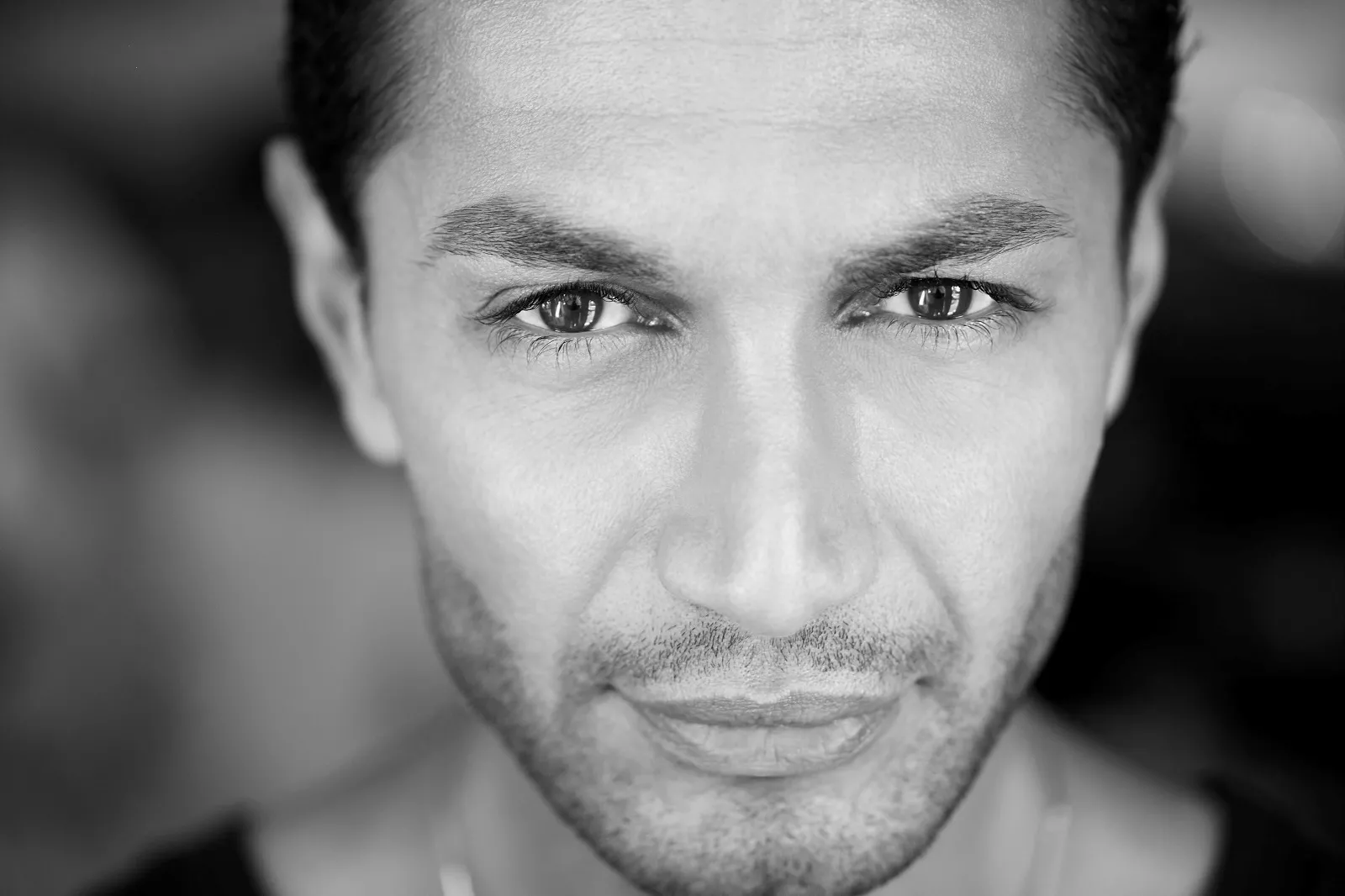 Lyt til Burhan G's nye album før tid