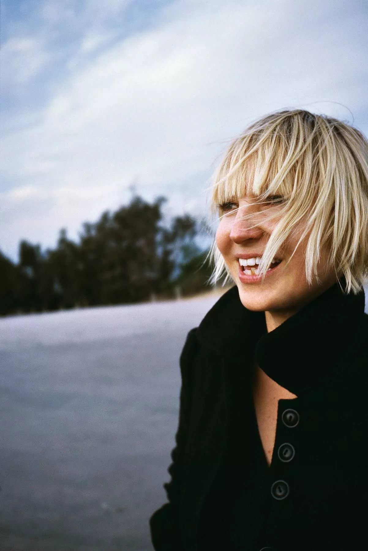 Ny sang: Sia udgiver One Million Bullets