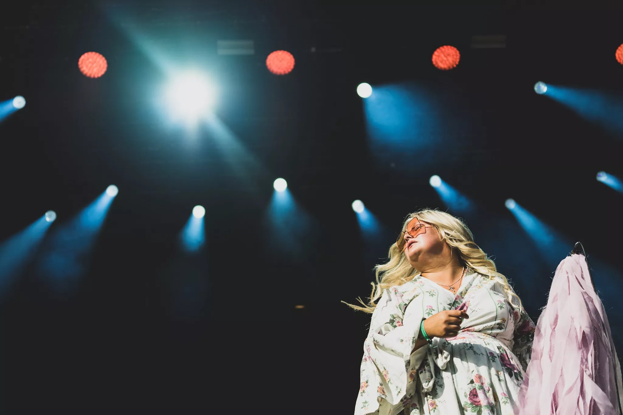 Sarah Klang spelar vid Frihamnen i juni.