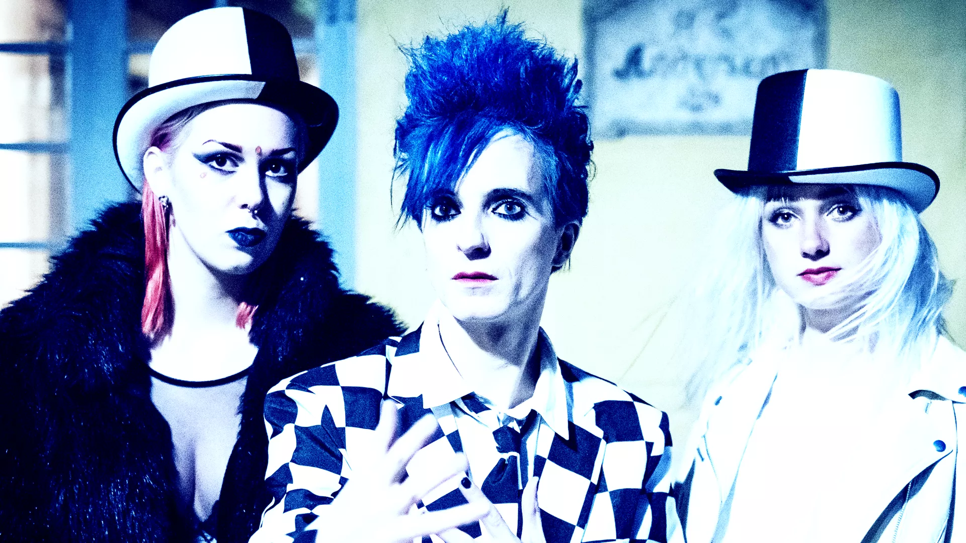 Goth-musikere hylder H.C. Andersen i Odense