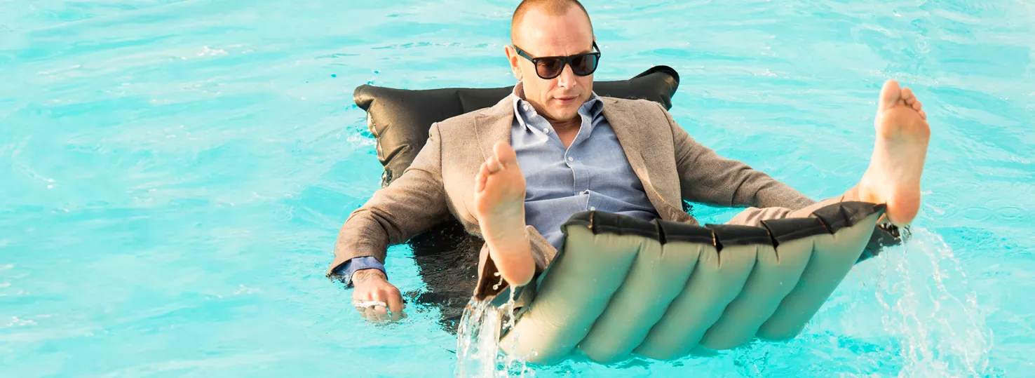 Petter framför klassiker med symfoniorkester