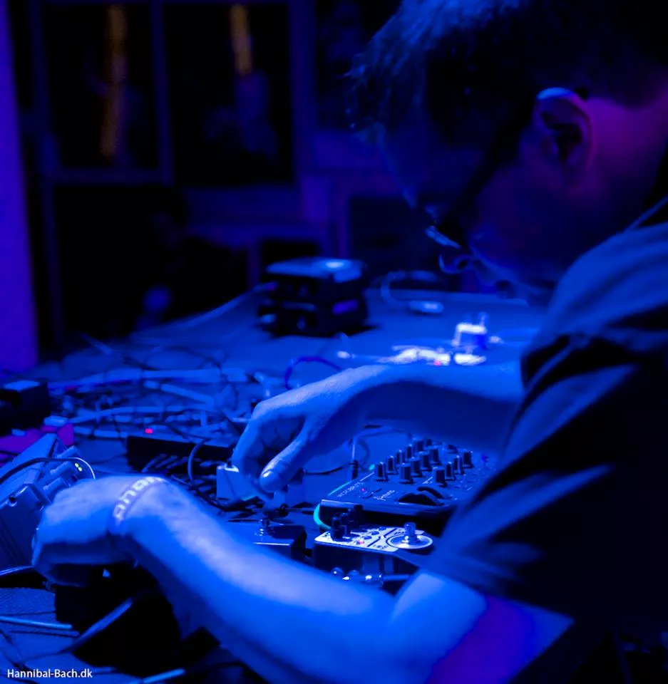 Asmus Tietchens, Ekoplekz, Roly Porter, James Holden: Phono Festival, Brandts Auditorium, FAF-Silo, 