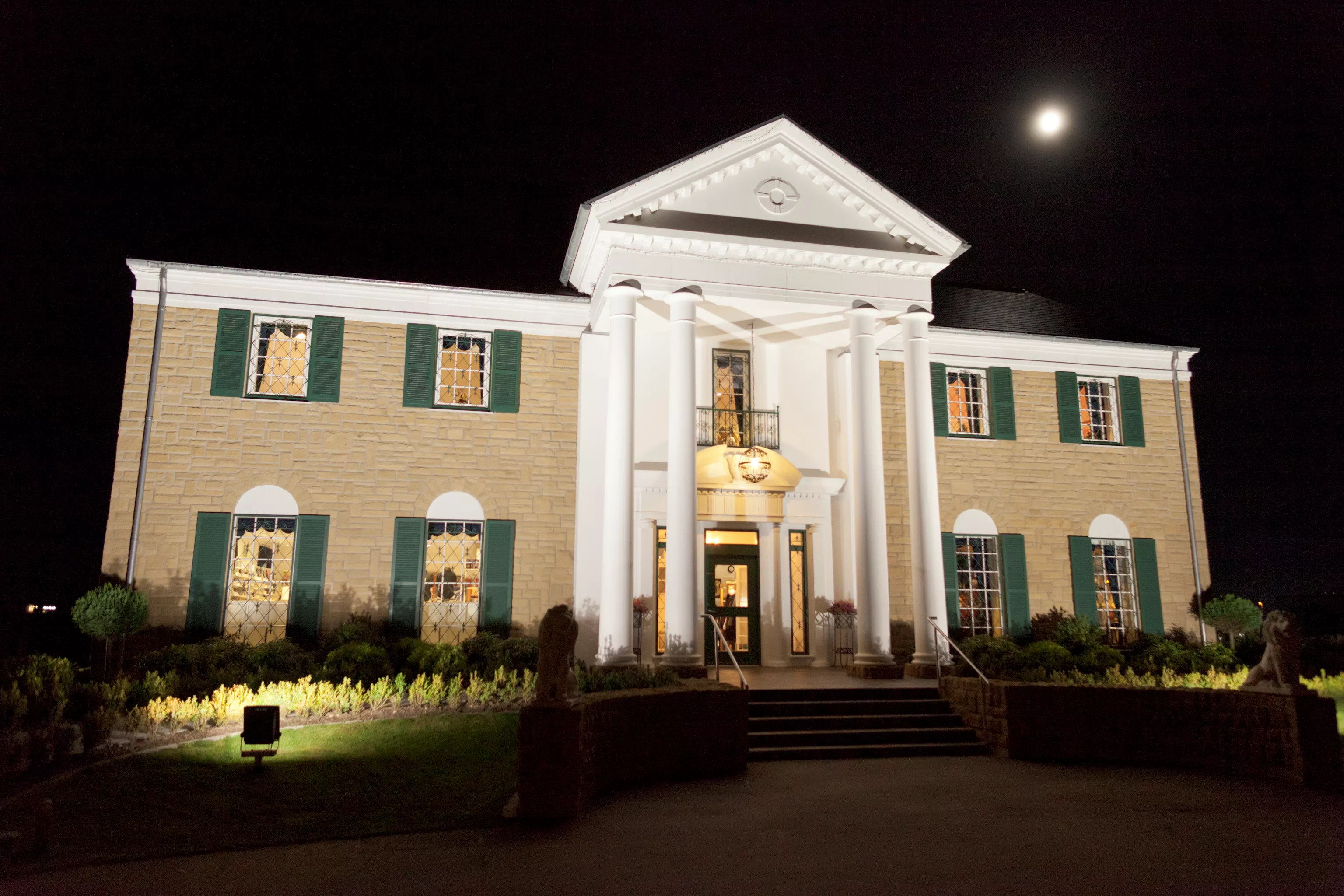 James Burton med gæster: Graceland Randers, Randers