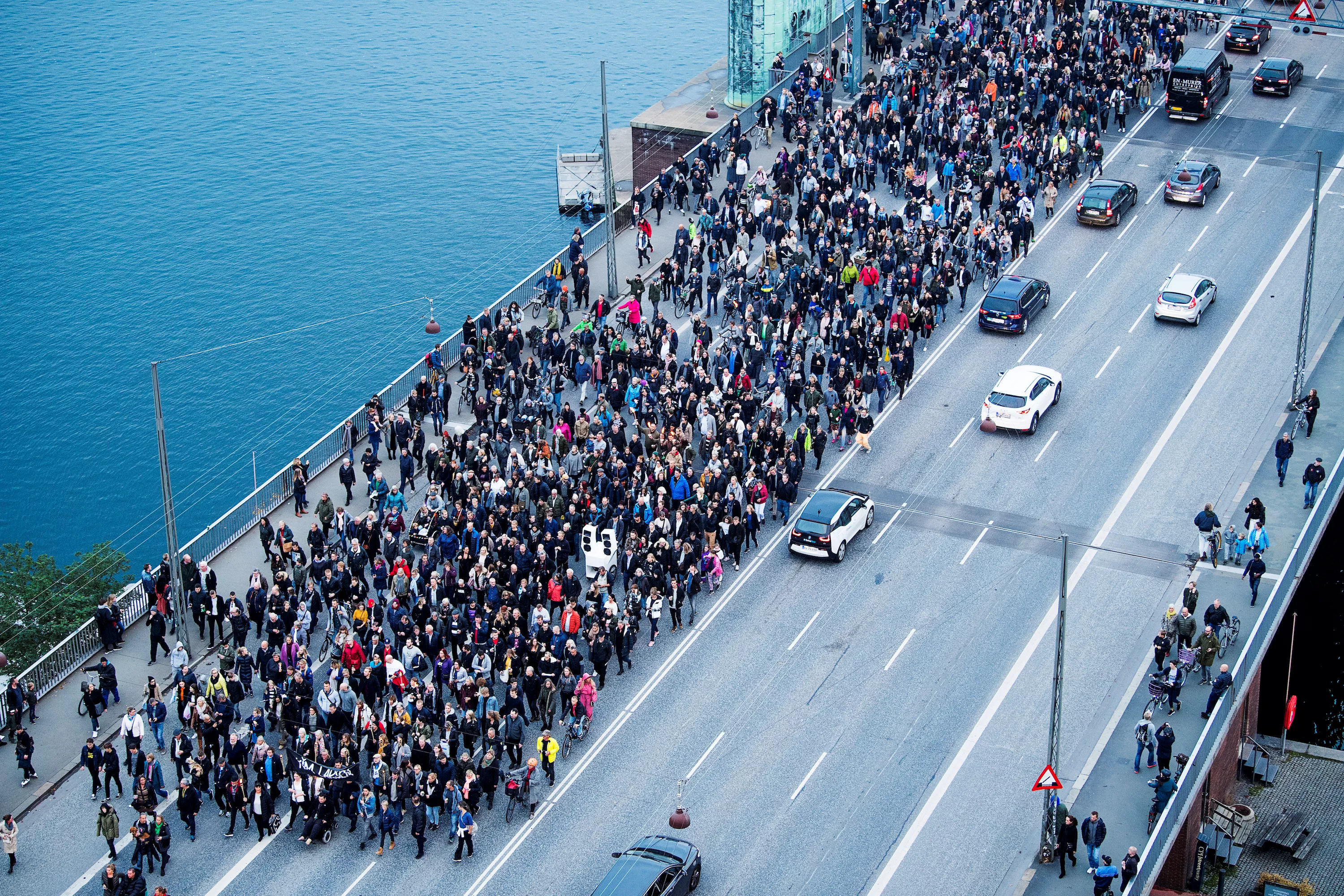 Tusenvis av dansker mintes Kim Larsen
