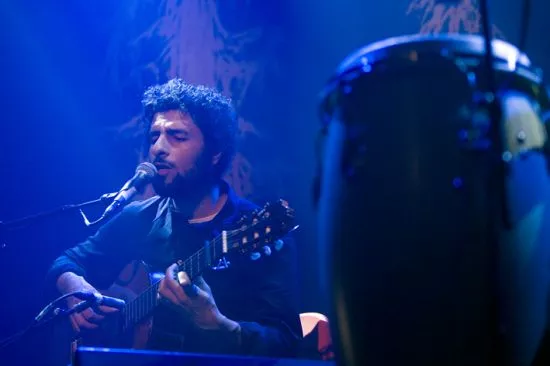 José González giver gratiskoncert