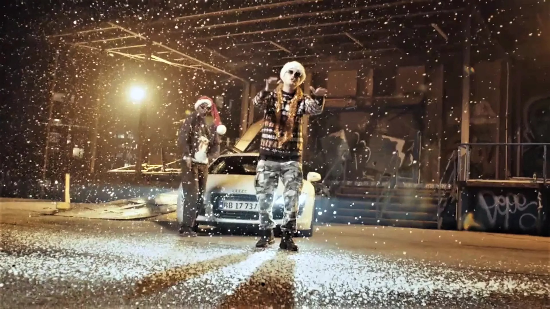 Videopremiere: KIDD og Lord Siva giver dig en ekstra gangsta jul