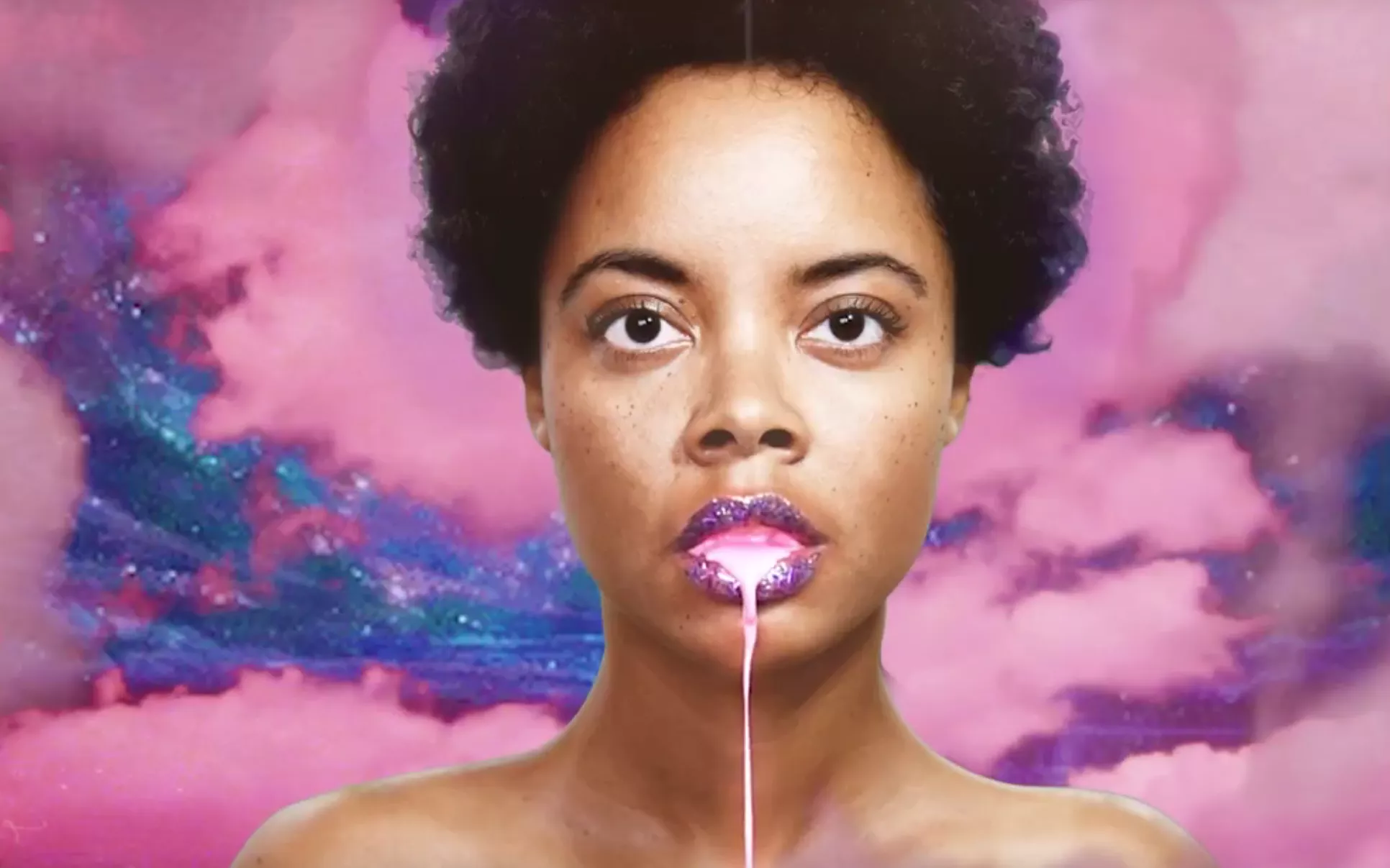 Saida er klar med nyt visuelt værk til sin nye single, "Dråber"