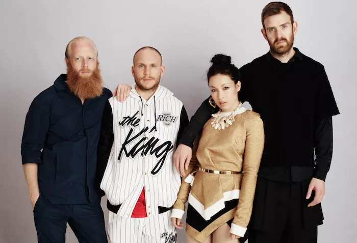 Lytt gjennom hele det nye albumet til Little Dragon