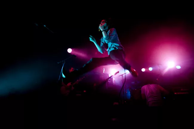 Pulp annoncerer indendørs koncerter