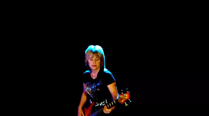 Suzi Quatro til Ølstykke