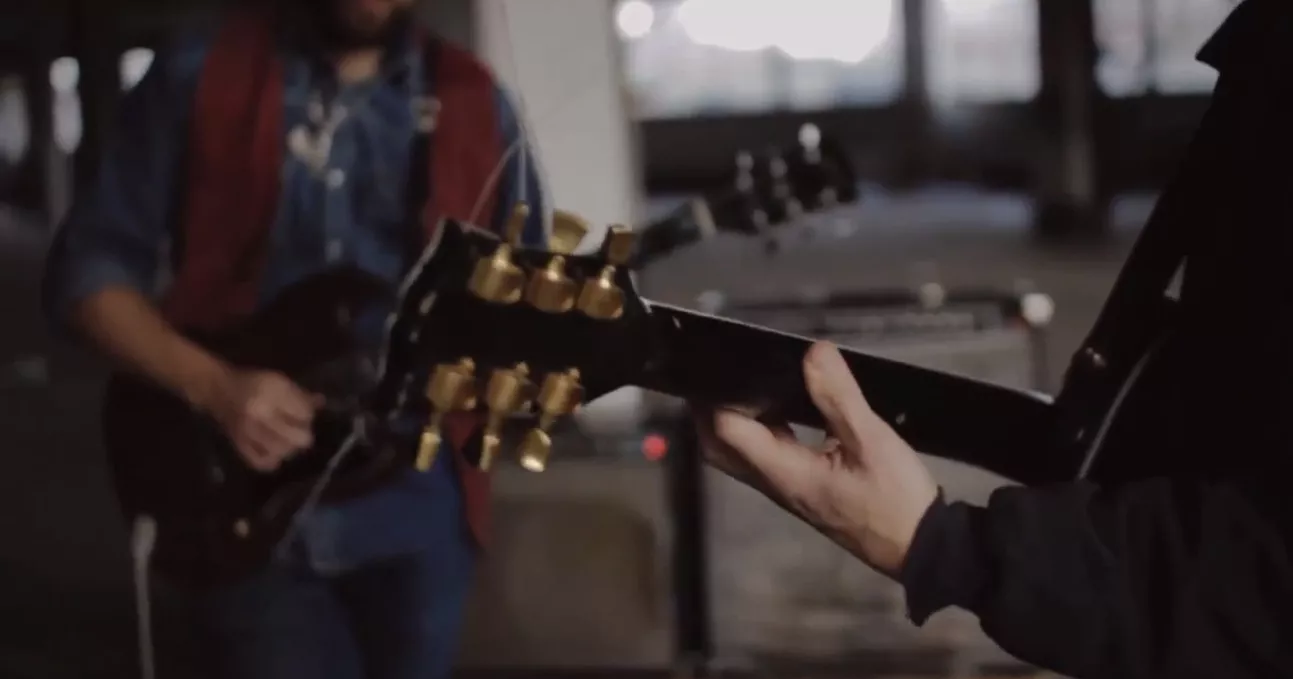 VIDEOPREMIÄR: Den Stora Vilan - Ge Dig Inte Av