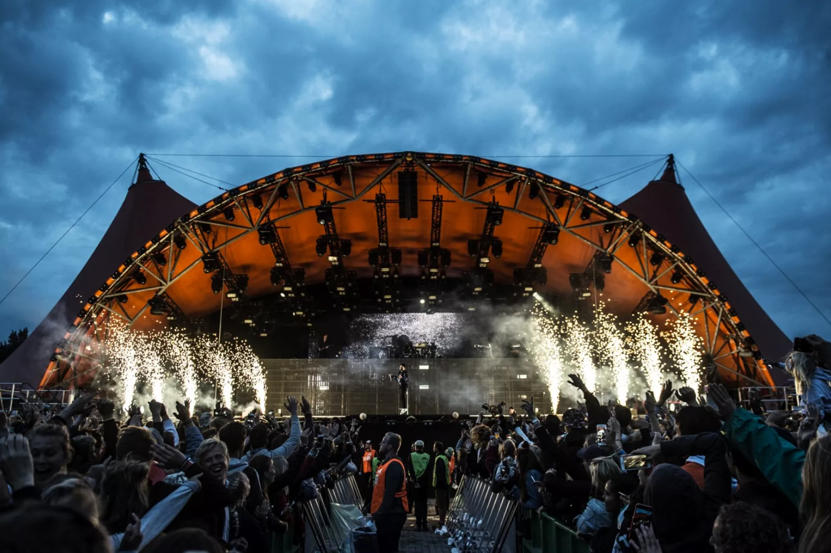 Roskilde Festival rost for sin mad i NME