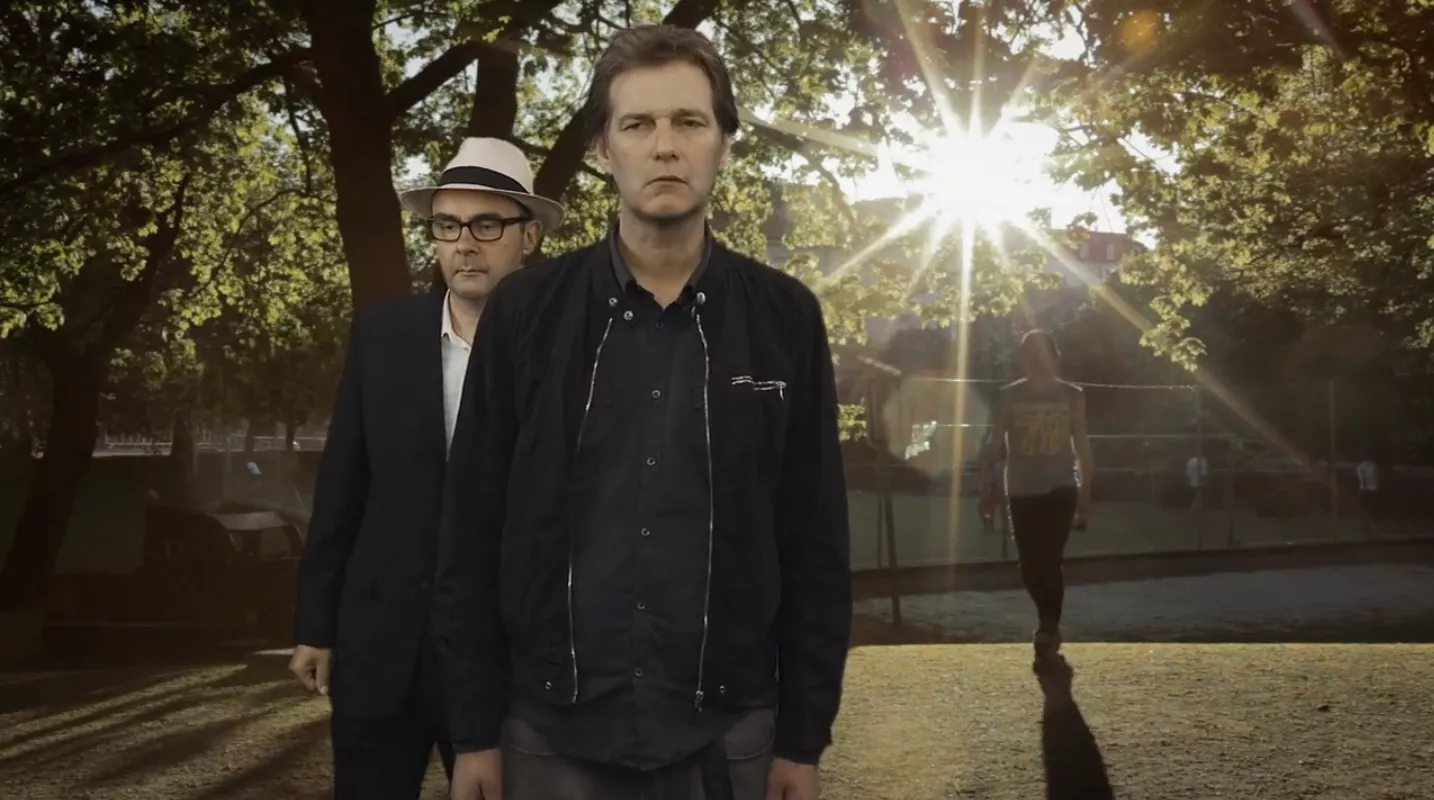 ''Smeker solvarm asfalt''