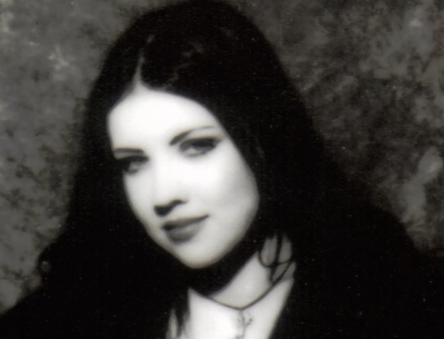 Hør norske Manuela Hofer tolke Leonard Cohens 'Avalanche'