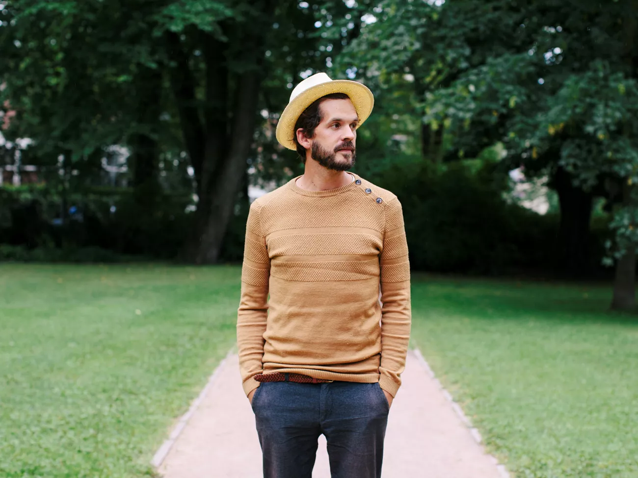 - Mer som en fiksjonsfilm enn en musikkvideo