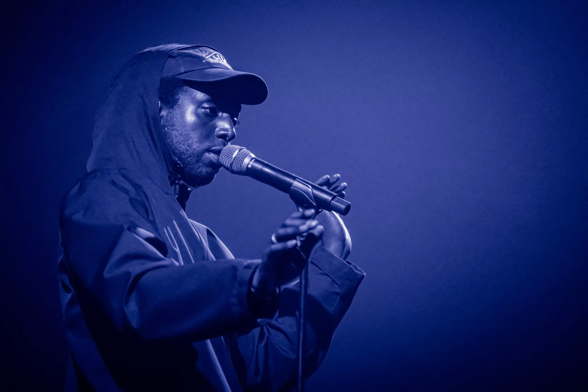 Afskum bestemte sig for at tonse – og hvor er vi glade for det