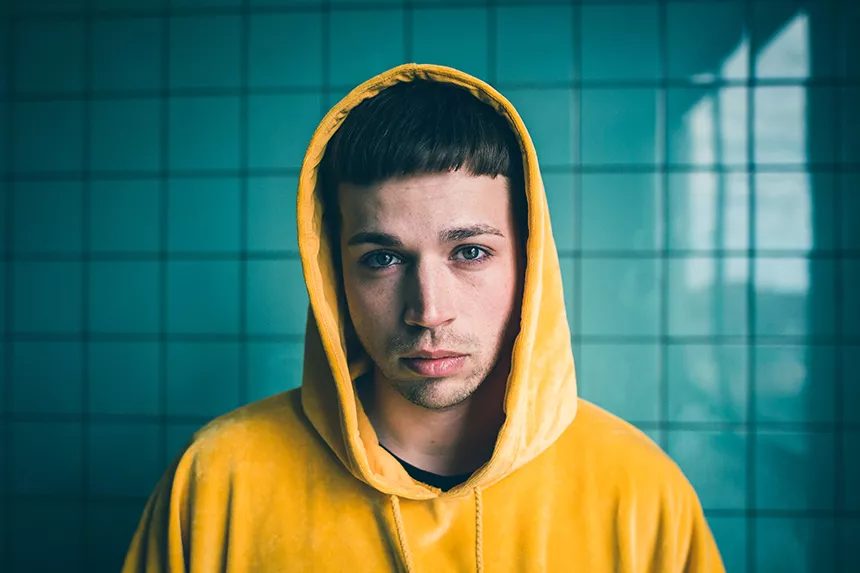 Video: Popstjerneskuddet Malte er klar med "Dans som jeg var kendt"