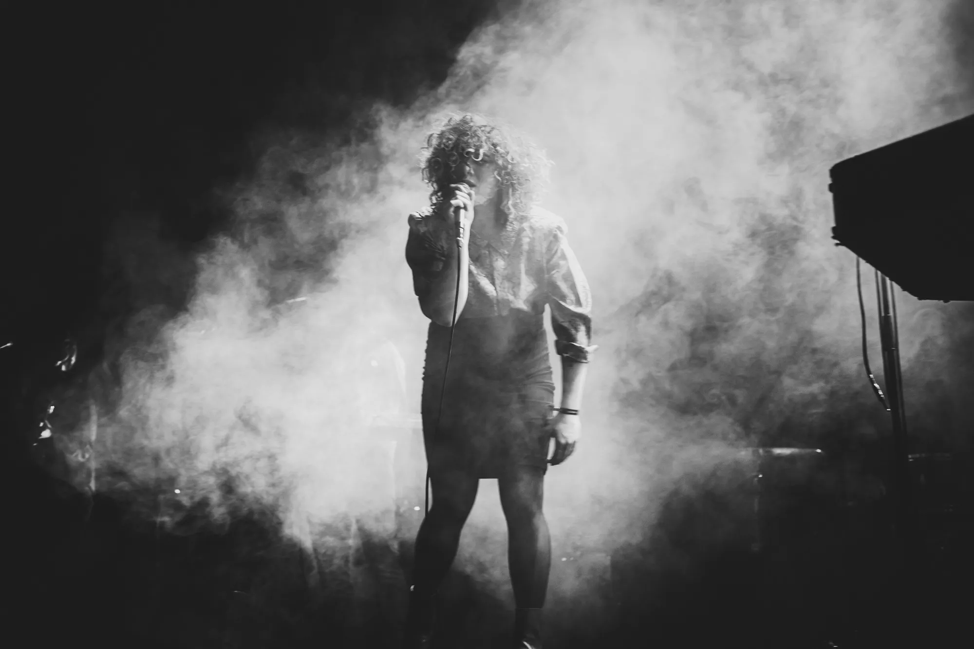 Umeå Open Dag 1: "Hjärnskadar publiken ner till encelliga organismer"