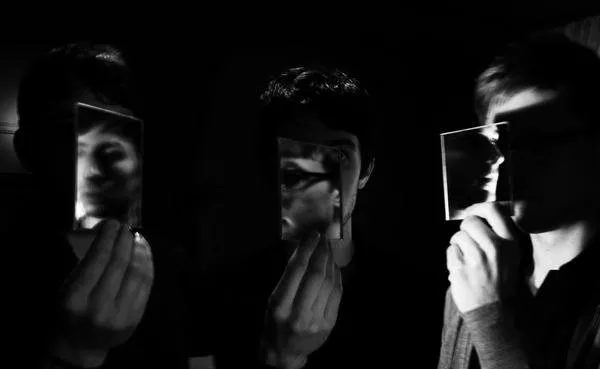 Delphic optræder på Roskilde