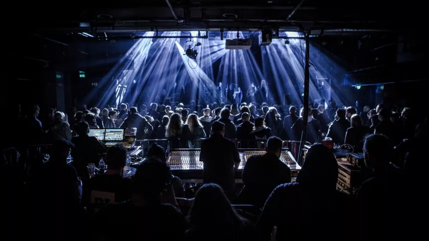 Festivaler lover ligestilling på plakaterne