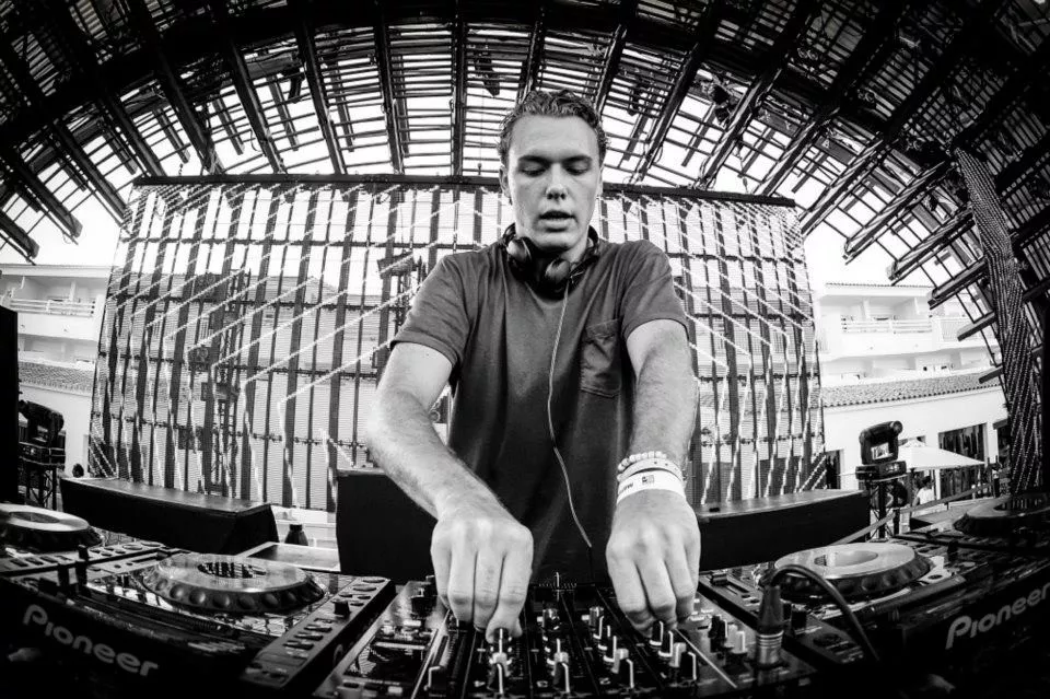 Ny hitsensation till Summerburst