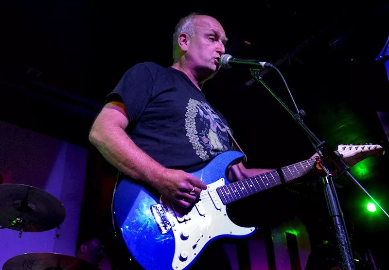 Världshistoriens mest svårlyssnade julalbum – siktar mot topplistan