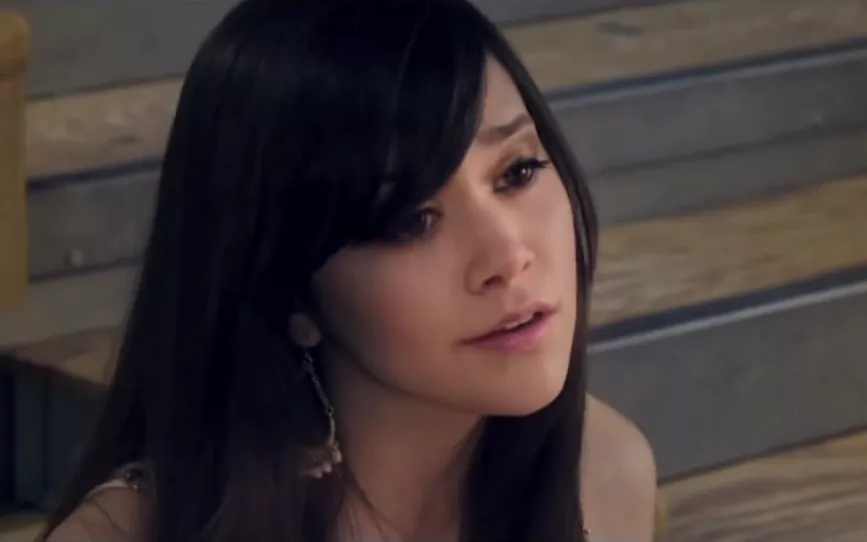 YouTube-succesen Megan Nicole til Vega