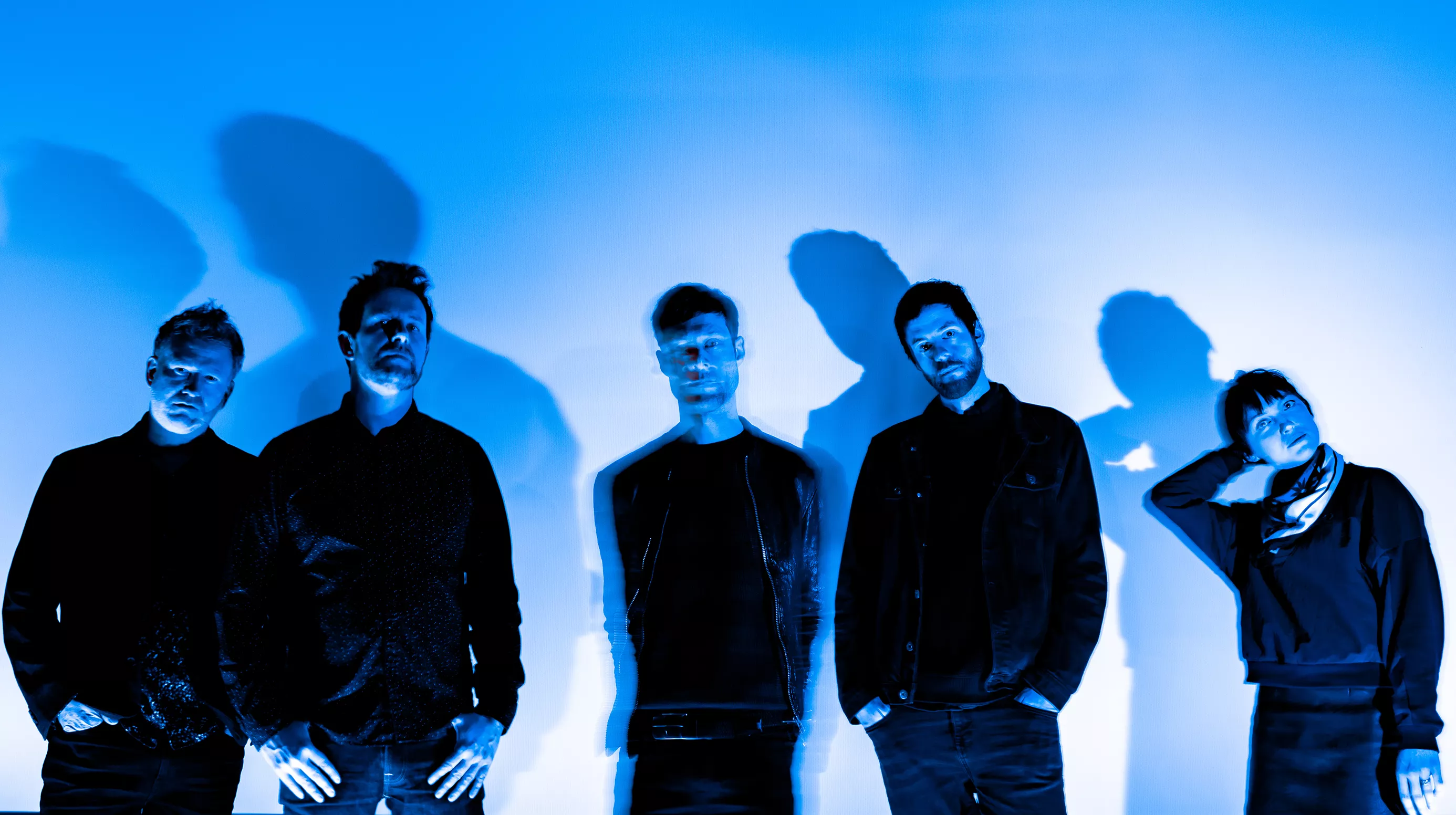 "Jag är inte bara någon som spelar bas i New Order" – intervju med Sea Fever