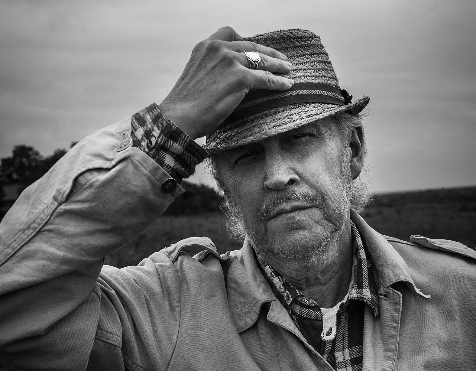 "Blärk! spyddes ut ur munnarna på sprattelmän”