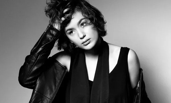 LUCKA 13: ''Försökte lip-synka trovärdigt simmandes i 12 gradigt vatten''