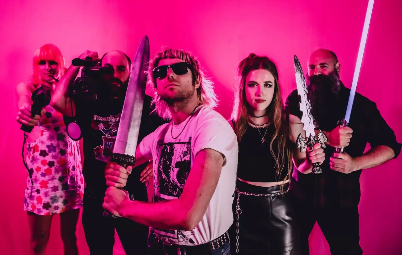 Australiska punkbandet: "Du köpte precis en skiva fylld av vårt piss"