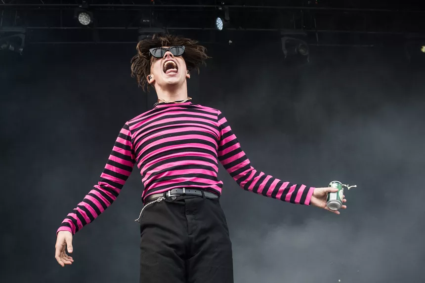 En brite med energi nok til at kickstarte hele pladsen