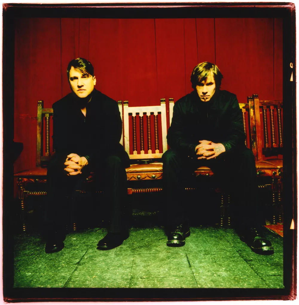 The Gutter Twins til Vega