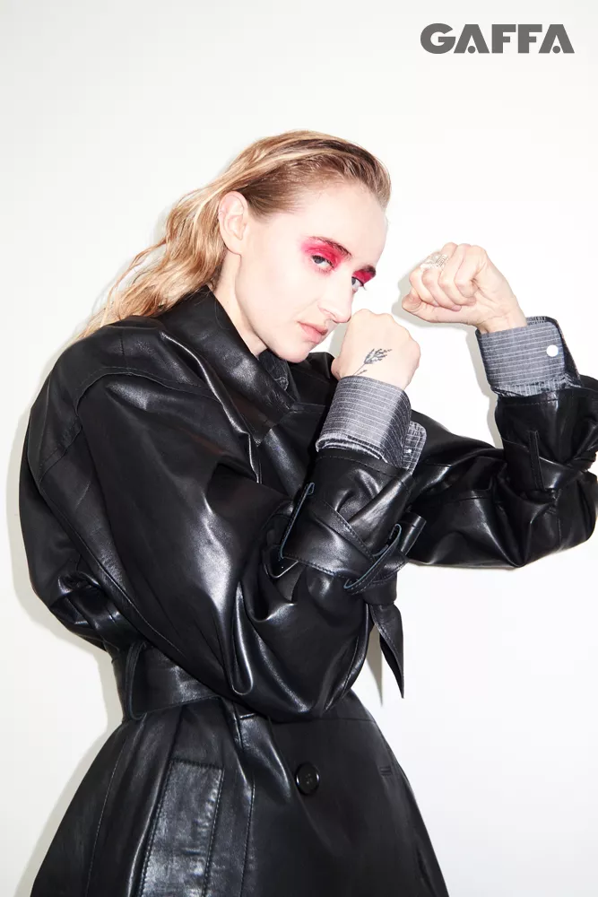 Silvana Imam hoppar in i sista sekund när ny scen invigs